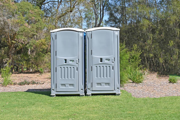 Best VIP or Luxury Restroom Trailers  in Spring Lake, NC